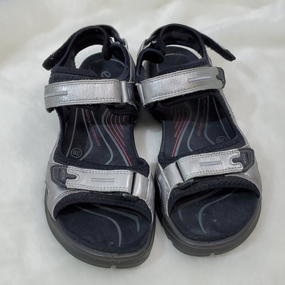 ecco receptor technology sandals